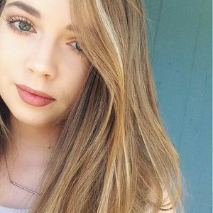 Meet your Posher, Abby